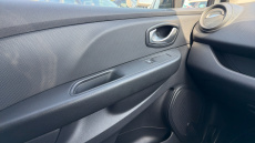 Renault Clio 1.2 16V Play 5dr Petrol Hatchback